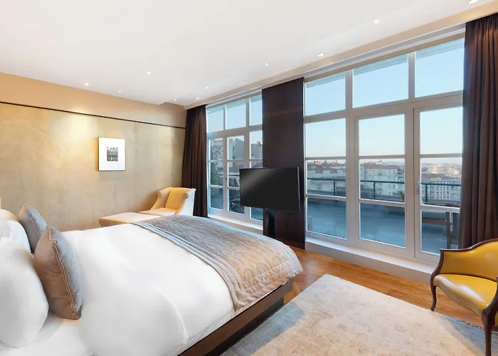 Отель Park Hyatt - Macka